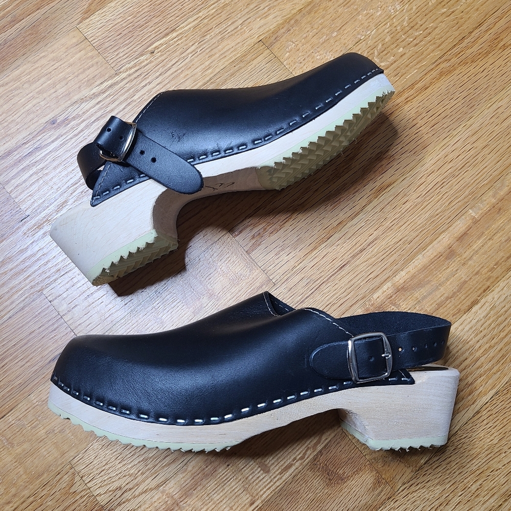 Lotta From Stockholm Black Leather Clog Mules with Natural Wood Heel